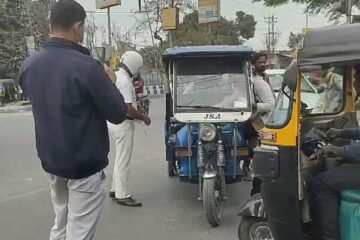 ट्राफिक प्रहरीले सुरु गरेको टोटो छापा अभियान