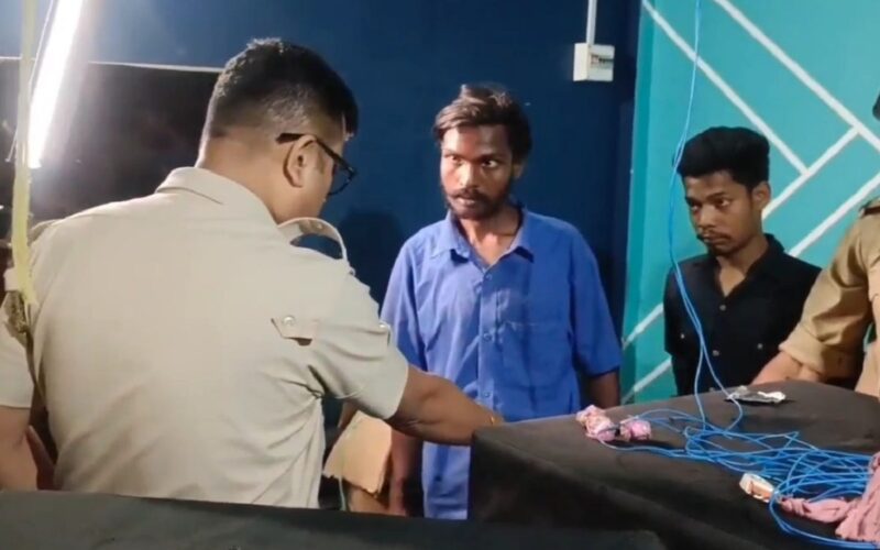 नक्सलबारीमा ब्राउन सुगर र ठूलो मात्रामा नगद सहित ३ जना पक्राउ