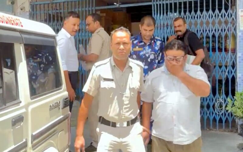 भगौड़े आरोपी सुजीत साहा पक्राउ