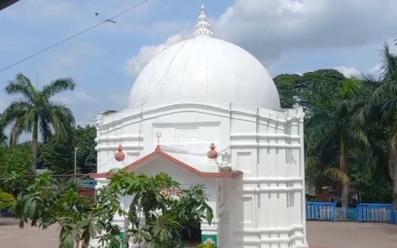 श्रावण मेलाको लागि जल्पेश मन्दिर सजाइँदै, केही दिनपछि हर ​​हर महादेवको नारा गुन्जनेछ