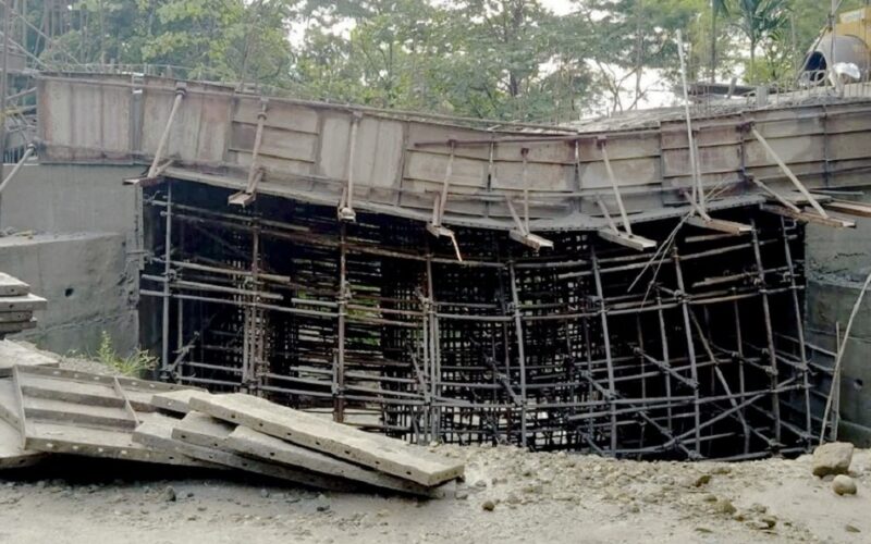 गैरीवासको पुल क्षतिग्रस्त