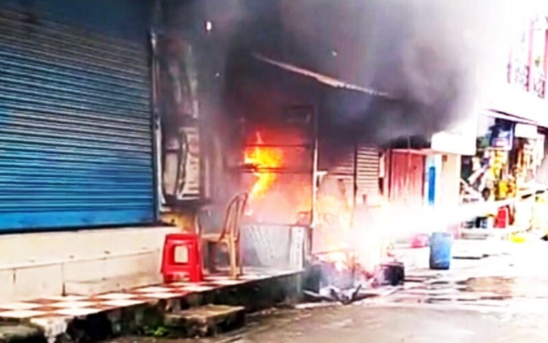 प्रधाननगरको भीषण आगलागीमा रेस्टुरेण्ट जलेर खरानी