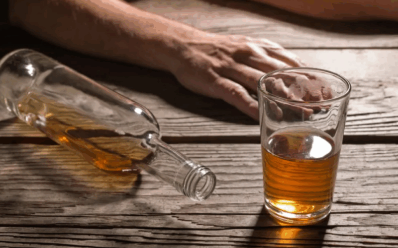 नियमित मद्यपानबाट ५ प्रकारका मुटुरोग हुन सक्ने खतरा