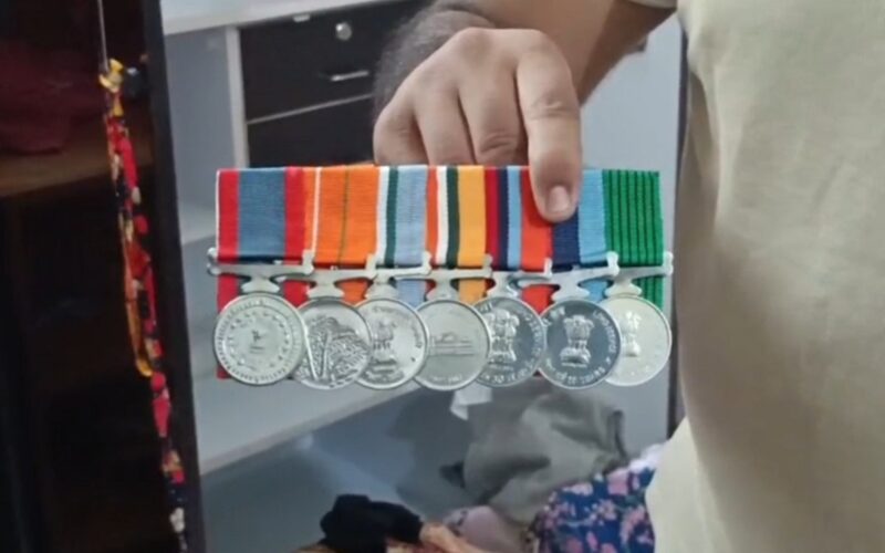 मालदामा पूर्व सैनिकको घरमा चोरी, दुई अभियुक्त पक्राउ – लाखौंको सम्पत्ति बेपत्ता