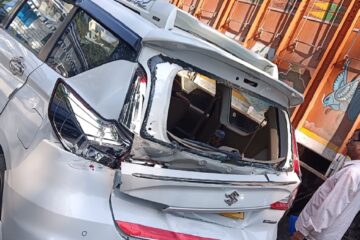 तृणमूल नेताको कार दुर्घटनामा पर्यो, जलपाईगुडीका मिजानुर रहमान बल्लतल्ल बाँचे