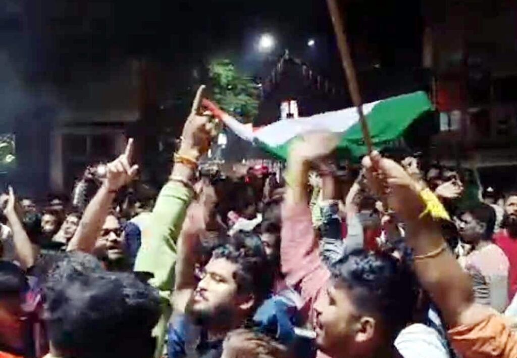 रिचाहरूको जीतले सिलगढ़ीमा खुशीको लहर