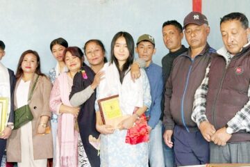 मेधावी विद्यार्थीहरूलाई सम्मान कार्यक्रम