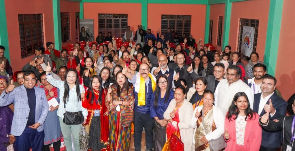 दार्जीलिङ्ग वेलफेयर सोसाइटी-र गेट्स फाउन्डेसन पेशोक चिया बगानमा ग्रान्ट थोरन्टन भारत द्वारा संचालन जीविकोपार्जन सम्बन्धी कार्यको समीक्षा