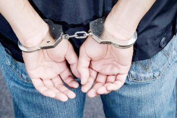 मोर्फिनसहित विद्यार्थी नेता पक्राउ