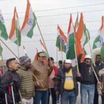 बंगलादेशमा अल्पसंख्यकहरूमाथि भएको अत्याचारको विरोधमा फुलबारी सीमामा भाजपाले हिंसात्मक विरोध प्रदर्शन गर्‍यो, ट्रकहरू रोकिए सिलगढी