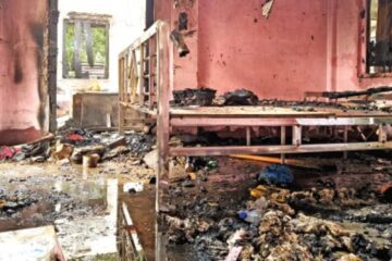 ई–स्कूटरको ब्याट्री विस्फोट हुँदा घरमा आगलागी