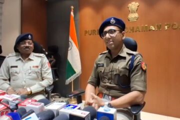 कारबाट ६.५ लाख रुपैयाँ नगद बरामद, विष्णुपुरका सांसद सौमित्र खानका पीएको नाम बाहिरियो