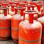 एलपीजी ग्यासले ग्राहकहरू चिन्तित