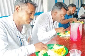 उम्मेद्वारको भान्सामा दिनभरि खाना पकाउने काम