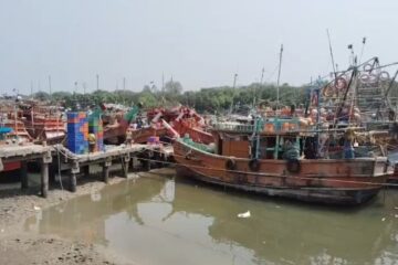 ग्यास सिलिन्डर संकट: गहिरो समुन्द्रमा जान नसक्ने माझीहरू, ट्रलरहरू अलपत्र पर्ने डर