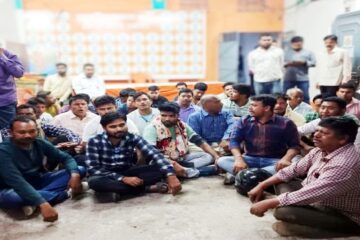 असन्तुष्ट भाजपाका कार्यकर्ताहरूको धर्ना