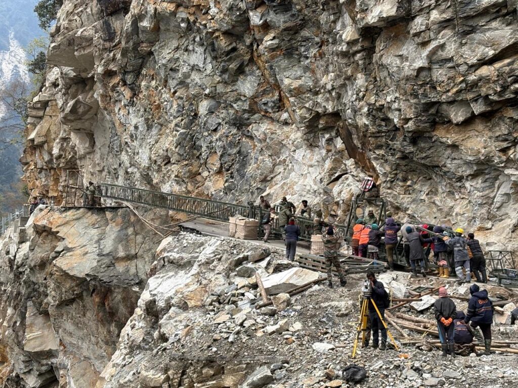 सिक्किममा अपरेशन हिमसेतु अन्तर्गत भारतीय सेनाले पर्यटकहरूको द्रुत उद्धारको नेतृत्व गर्यो