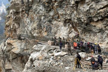 सिक्किममा अपरेशन हिमसेतु अन्तर्गत भारतीय सेनाले पर्यटकहरूको द्रुत उद्धारको नेतृत्व गर्यो