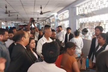 गौतम देवले वकिलहरूलाई शिष्टाचार भेट गरे, भने ‘ममता बनर्जीको पदयात्राले चुनावलाई अक्सिजन प्रदान गर्नेछ’