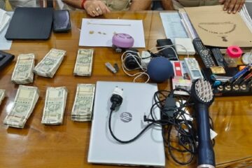 मतदान सकिएसँगै सिलगढी प्रहरीले चोरीका घटनामा ठूलो सफलता हासिल गर्यो; लाखौं रुपैयाँ, बाइक र अन्य सामान बरामद