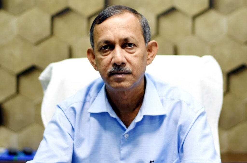 आसन परिवर्तन गरे पनि पराजित गौतम देव