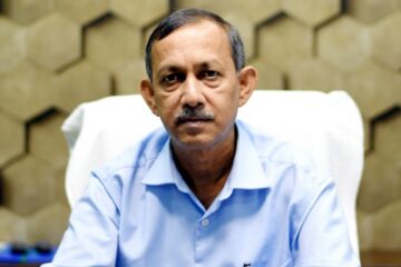 आसन परिवर्तन गरे पनि पराजित गौतम देव