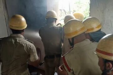 अरविन्द पल्लीमा रहेको बहुतले भवनमा ठूलो आगलागी, भवनमा रहेका फर्निचर जलेर नष्ट भए।