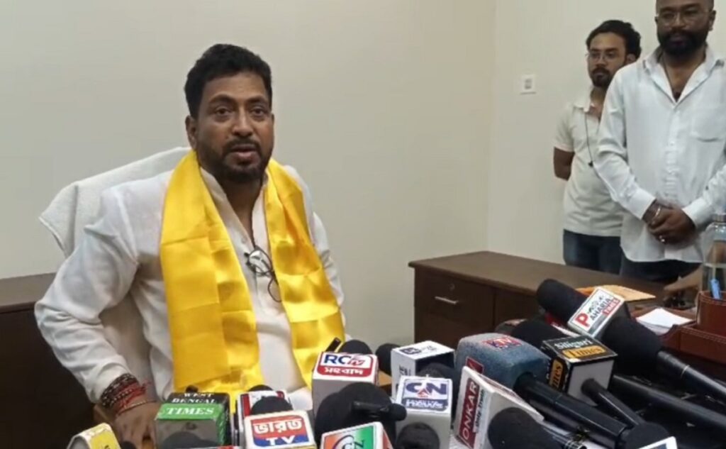 बंगालको पर्यटन विश्व नक्सामा नयाँ अनुहारको रूपमा देखा पर्नेछ: पर्यटन मन्त्री शंकर घोषले उत्तर बंगालको विकासका लागि धेरै योजनाहरूको संकेत दिए