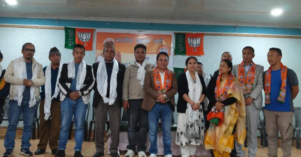 सुके मानेभञ्ज्याङ मण्डलमा संगठन सुदृढीकरण तथा 100 दिने उपलब्धिबारे सभा सम्पन्न