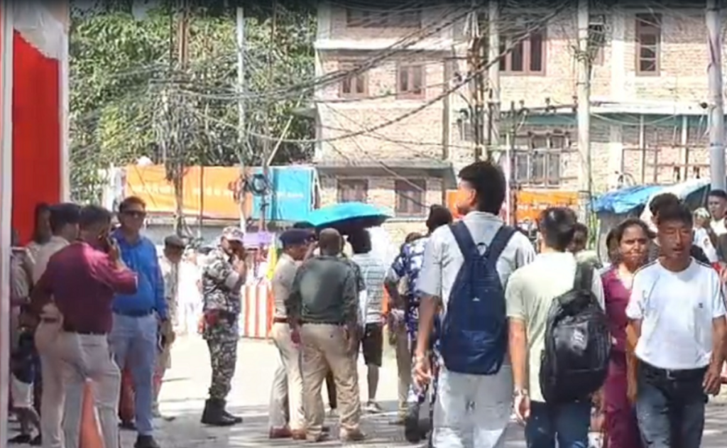 कालेबुङ आउँदै गरेको मुख्यमन्त्रीको हेलिकप्टर अवतरण गर्न नसकी फर्कियो
